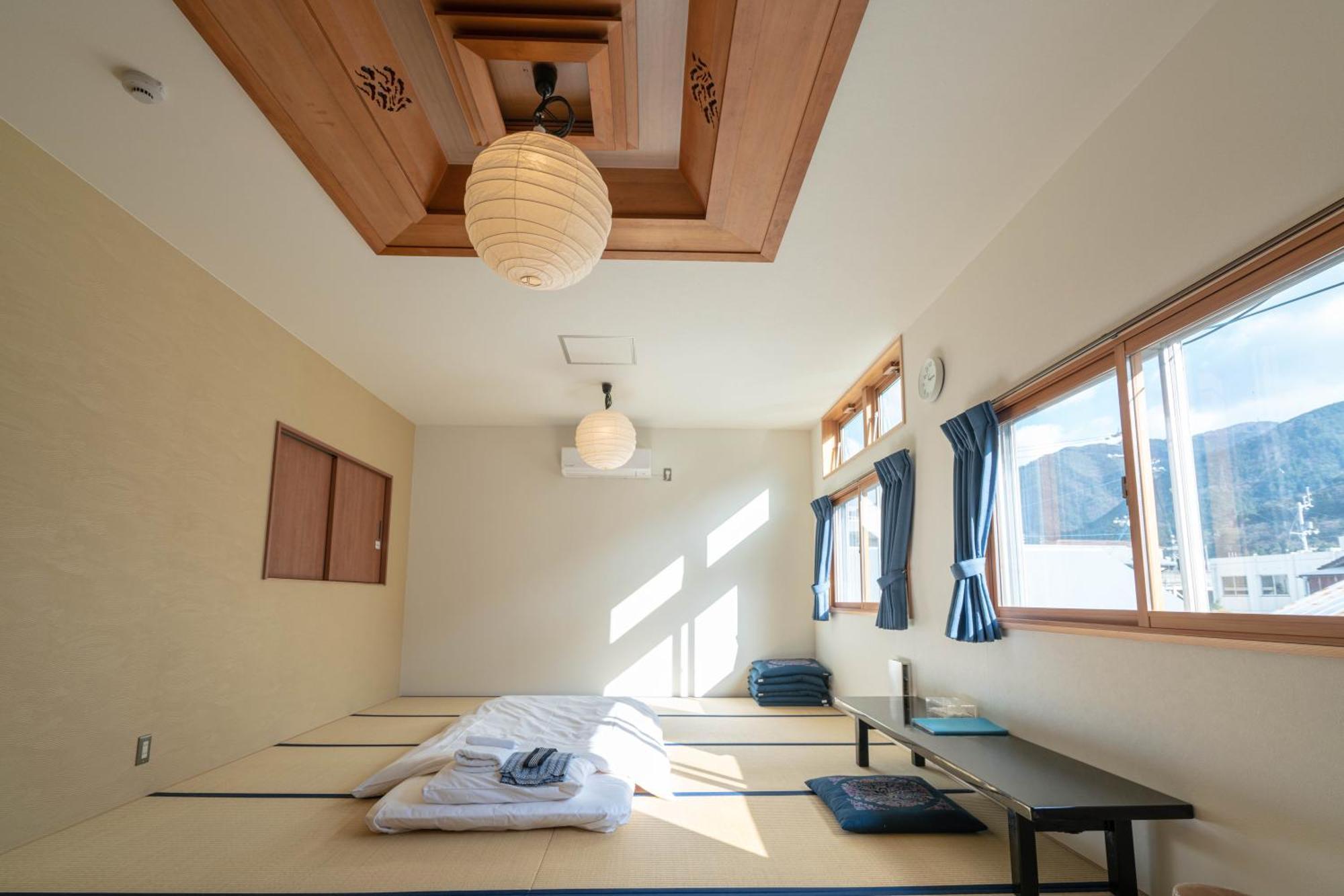 4S Stay Awaikeda Ekimae Miyoshi  Extérieur photo